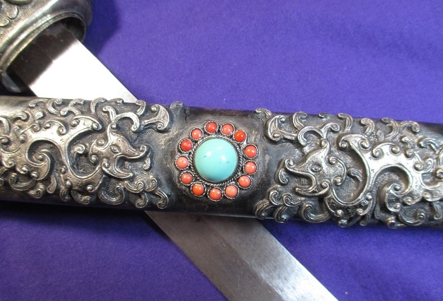 中国・チベットの長剣・銀仕様装飾剣（龍剣） : 軍装品・刀剣・短剣